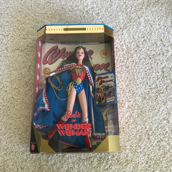 Vintage 1999 Wonder Woman Barbie